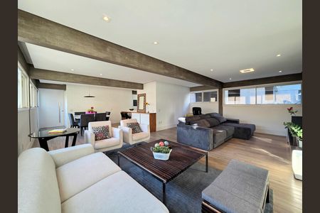 Apartamento à venda com 2 quartos, 121m² em Itaim Bibi, São Paulo