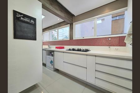 Apartamento à venda com 121m², 2 quartos e 1 vaga Apartamento à venda com 121m², 2 quartos e 1 vagaCozinha