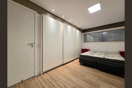 Apartamento à venda com 121m², 2 quartos e 1 vaga Apartamento à venda com 121m², 2 quartos e 1 vagaSuíte