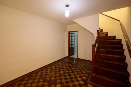 Sala de estar  de casa para alugar com 5 quartos, 125m² em Jardim Cidalia, São Paulo