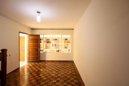Casa para alugar com 125m², 5 quartos e 2 vagasSala de estar 