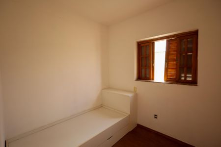 Casa para alugar com 125m², 5 quartos e 2 vagasQuarto 4