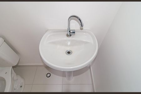 Apartamento para alugar com 27m², 1 quarto e sem vaga Apartamento para alugar com 27m², 1 quarto e sem vagaDetalhe - Banheiro