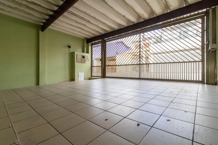 Casa à venda com 165m², 2 quartos e 2 vagasGaragem 