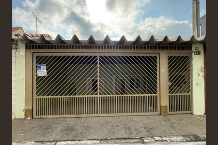 Casa à venda com 165m², 2 quartos e 2 vagasPlaca 