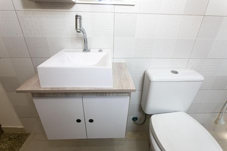 Casa à venda com 100m², 2 quartos e 1 vagaBanheiro da Suíte