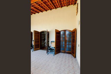 Casa à venda com 350m², 3 quartos e 4 vagasVaranda do Quarto 3