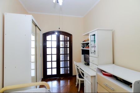 Casa à venda com 350m², 3 quartos e 4 vagasQuarto 2