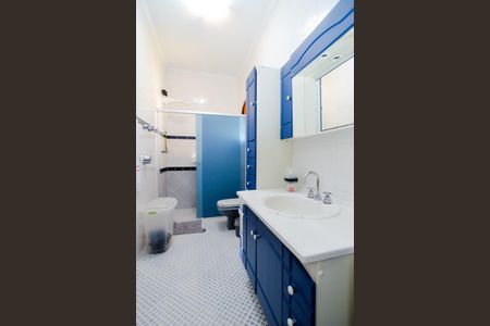 Casa à venda com 350m², 3 quartos e 4 vagasBanheiro do Quarto 3