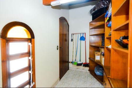 Casa à venda com 350m², 3 quartos e 4 vagasEscritório