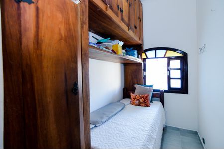 Casa à venda com 350m², 3 quartos e 4 vagasQuarto de Serviço