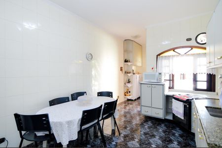 Casa à venda com 350m², 3 quartos e 4 vagasCozinha
