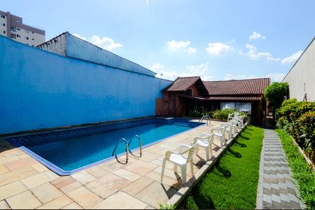 Casa à venda com 350m², 3 quartos e 4 vagasPiscina