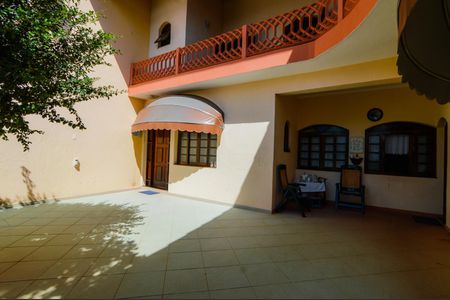 Casa à venda com 350m², 3 quartos e 4 vagasQuintal