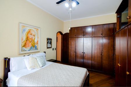 Casa à venda com 350m², 3 quartos e 4 vagasQuarto 3 - Suíte
