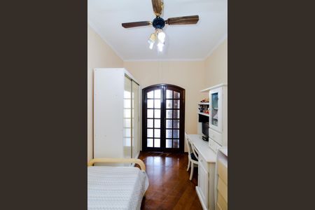 Casa à venda com 350m², 3 quartos e 4 vagasQuarto 2
