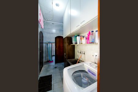 Casa à venda com 350m², 3 quartos e 4 vagasÁrea de Serviço
