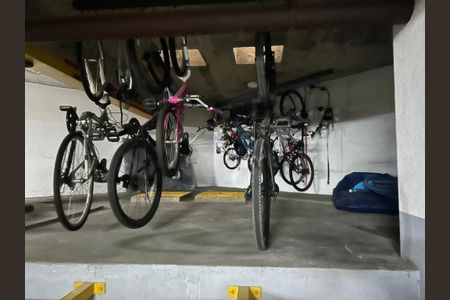 Apartamento para alugar com 143m², 3 quartos e sem vaga