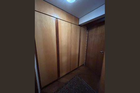 Apartamento para alugar com 143m², 3 quartos e sem vaga