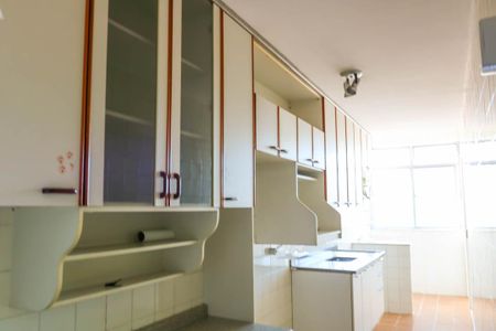 Apartamento à venda com 75m², 2 quartos e 1 vagaCozinha