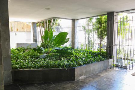 Apartamento à venda com 75m², 2 quartos e 1 vagaEntrada