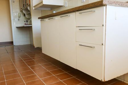 Apartamento à venda com 75m², 2 quartos e 1 vagaCozinha