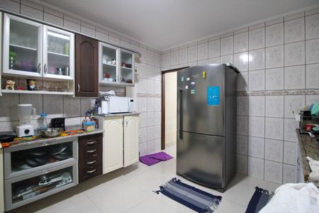 Casa à venda com 125m², 3 quartos e 3 vagas Casa à venda com 125m², 3 quartos e 3 vagasCozinha