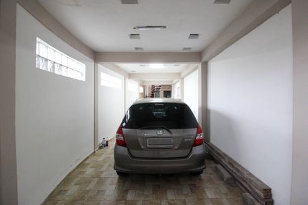 Casa à venda com 125m², 3 quartos e 3 vagas Casa à venda com 125m², 3 quartos e 3 vagasGaragem