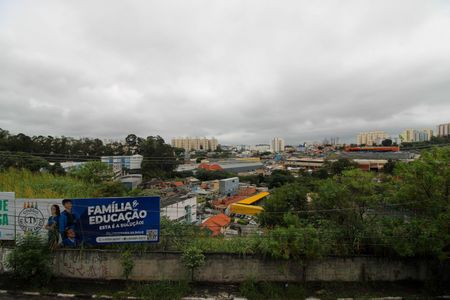 Casa à venda com 125m², 3 quartos e 3 vagas Casa à venda com 125m², 3 quartos e 3 vagasVista Varanda