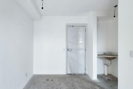 Apartamento à venda com 34m², 1 quarto e 1 vagaSala 