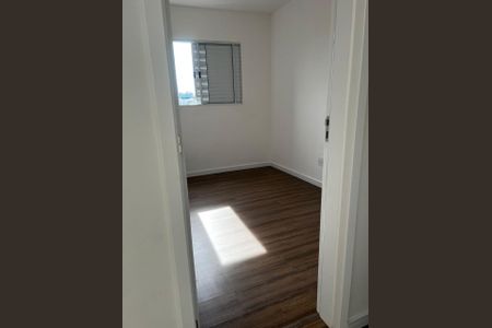 Quarto de apartamento à venda com 2 quartos, 56m² em Parque Assuncao, Taboão da Serra