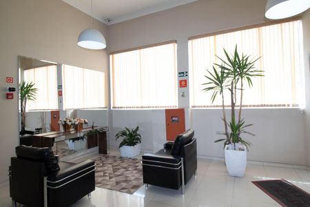 Apartamento à venda com 49m², 2 quartos e 1 vaga Apartamento à venda com 49m², 2 quartos e 1 vagaHall social