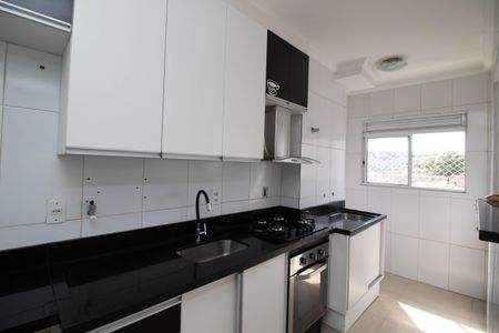 Apartamento à venda com 49m², 2 quartos e 1 vaga Apartamento à venda com 49m², 2 quartos e 1 vagaCozinha - Armários