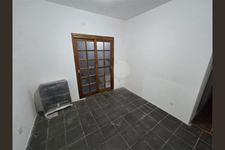 Casa à venda com 5 quartos, 150m² em Vila Primavera, São Paulo