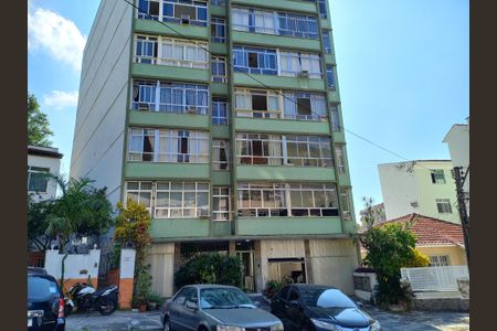 Apartamento à venda com 73m², 2 quartos e sem vagaFachada
