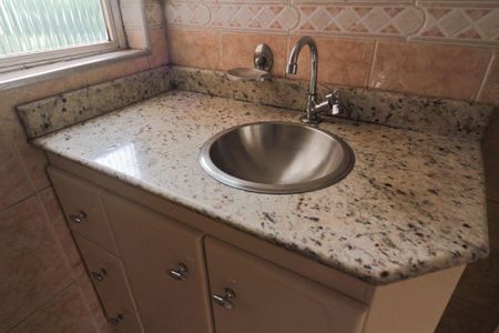 Apartamento para alugar com 49m², 2 quartos e 1 vagaBanheiro