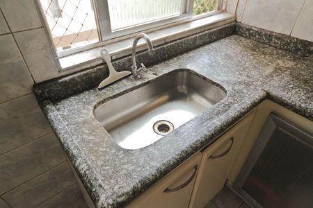 Apartamento para alugar com 49m², 2 quartos e 1 vagaCozinhas