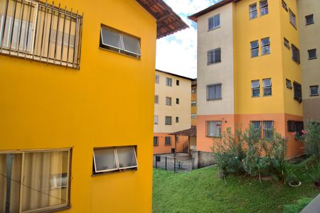 Apartamento à venda com 47m², 2 quartos e 1 vagaSala - Vista
