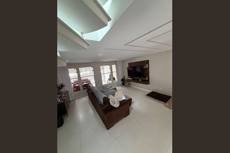 Sala de casa à venda com 3 quartos, 155m² em Água Rasa, São Paulo