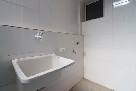 Apartamento à venda com 45m², 2 quartos e sem vaga Apartamento à venda com 45m², 2 quartos e sem vagaÁrea de Serviço