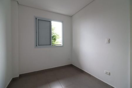 Quarto 1 de casa à venda com 2 quartos, 37m² em Parque Paineiras, São Paulo