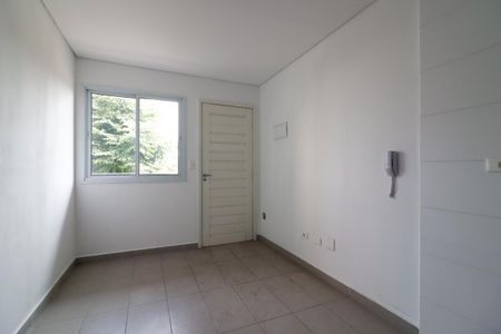 Sala de casa à venda com 2 quartos, 37m² em Parque Paineiras, São Paulo