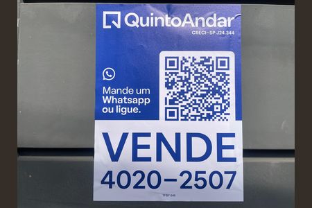 Apartamento à venda com 37m², 2 quartos e sem vaga Apartamento à venda com 37m², 2 quartos e sem vagaPlaca