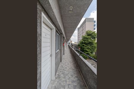 Apartamento à venda com 37m², 2 quartos e sem vaga Apartamento à venda com 37m², 2 quartos e sem vagaÁrea Comum