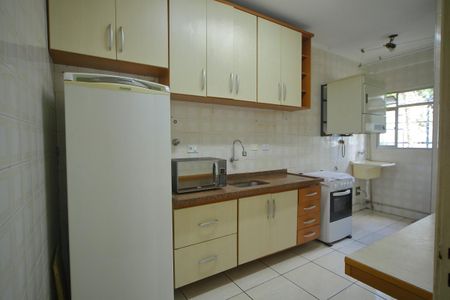 Apartamento à venda com 68m², 2 quartos e 1 vagaCozinha 