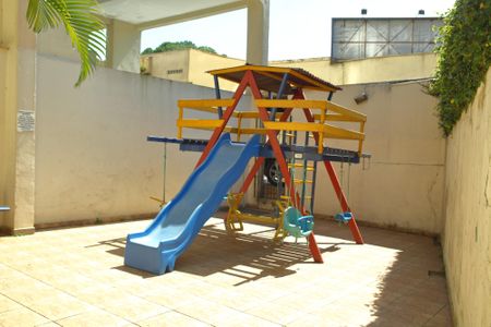 Apartamento à venda com 68m², 2 quartos e 1 vagaÁrea comum - Playground