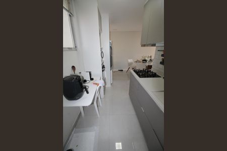 Apartamento para alugar com 65m², 2 quartos e 1 vagaCozinha