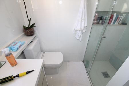 Banheiro de apartamento para alugar com 2 quartos, 65m² em Vila Icarai, São José dos Campos