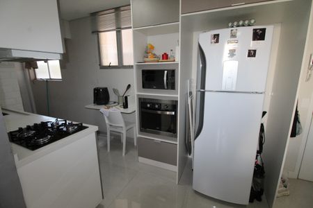 Apartamento para alugar com 65m², 2 quartos e 1 vagaCozinha