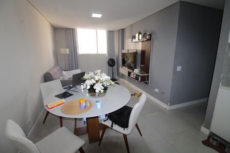 Sala de apartamento para alugar com 2 quartos, 65m² em Vila Icarai, São José dos Campos